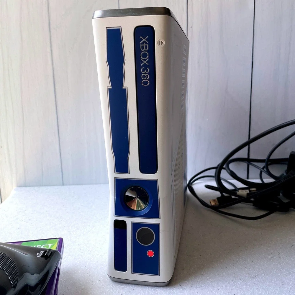 Xbox 360 S Star Wars Limited Edition R2-D2 Console Bundle Gold C-3PO No Box